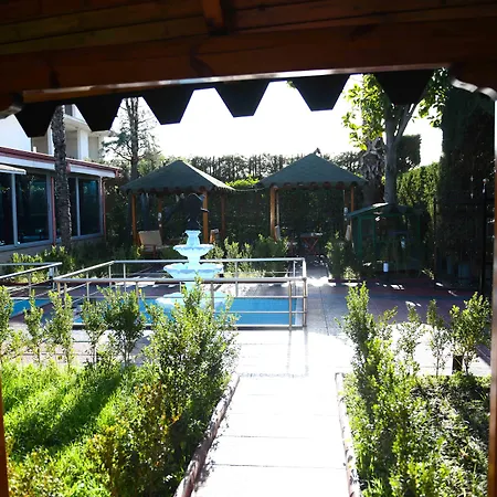 Hotel Bardhi