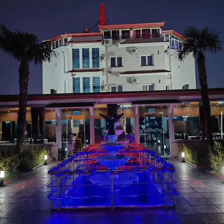 Bardhi Hotel 4*