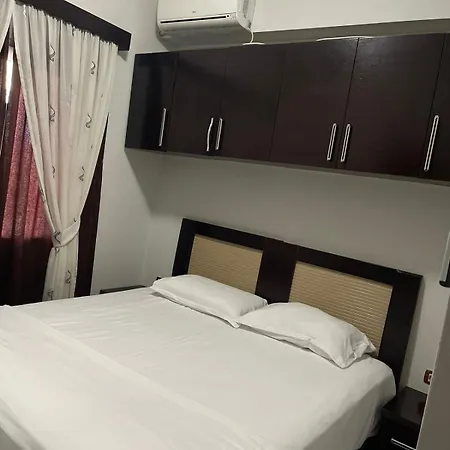 Hotel Bardhi