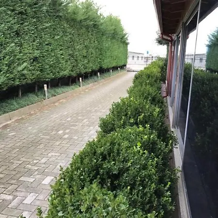 Bardhi Hotel