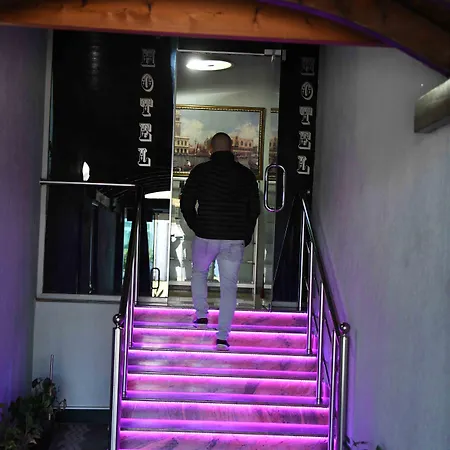 Bardhi